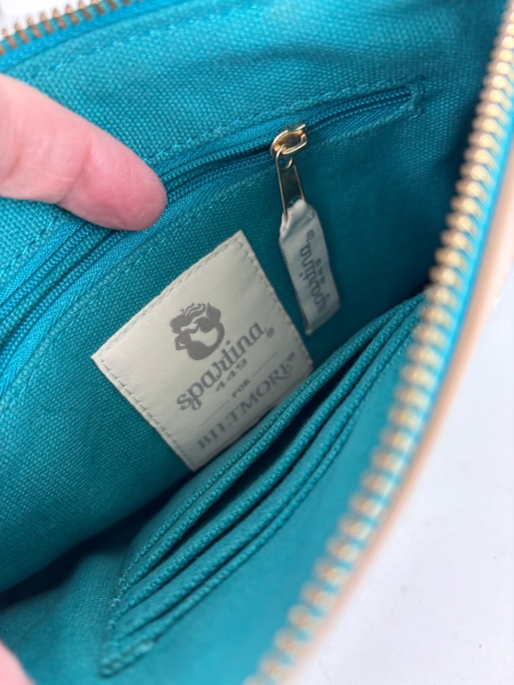 Biltmore Collection Scout Wristlet by Spartina 449-EUC - Picture 4 of 15